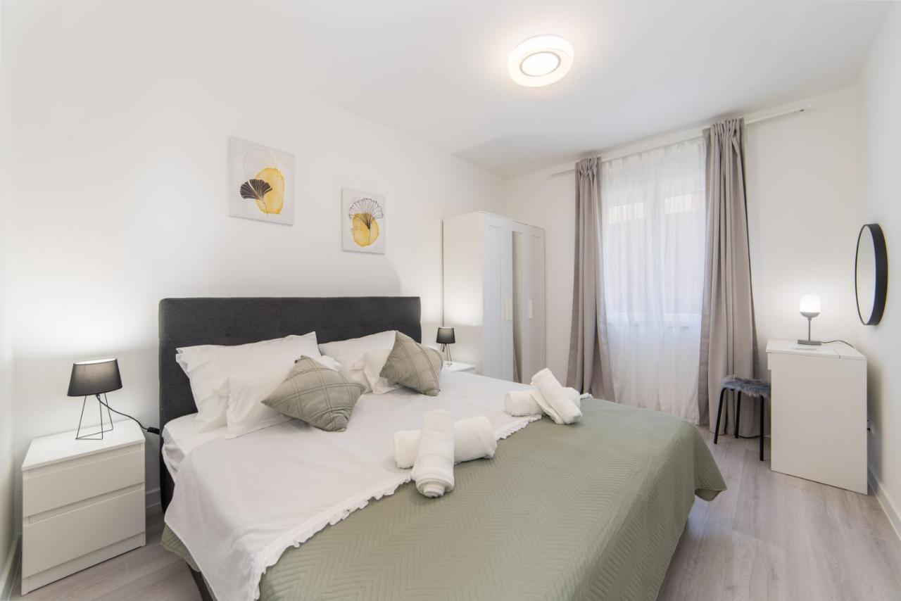 Apartman Porto โพลเช ภายนอก รูปภาพ